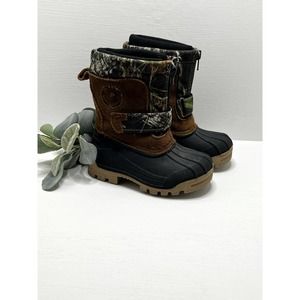 Dzark Trail ~ New Boys Snow Boots  with Camouflage ~ Size 7 ~